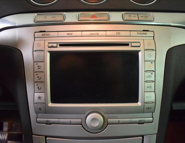 Ford S-MAX MPV 2,5 l 162 kw