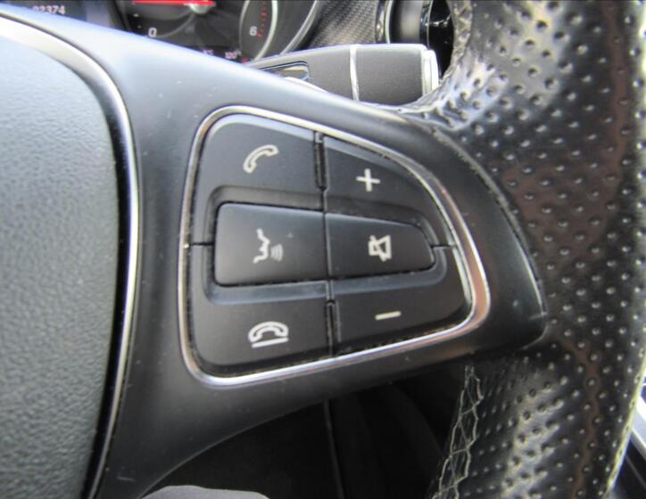 Mercedes-Benz Třídy V 21