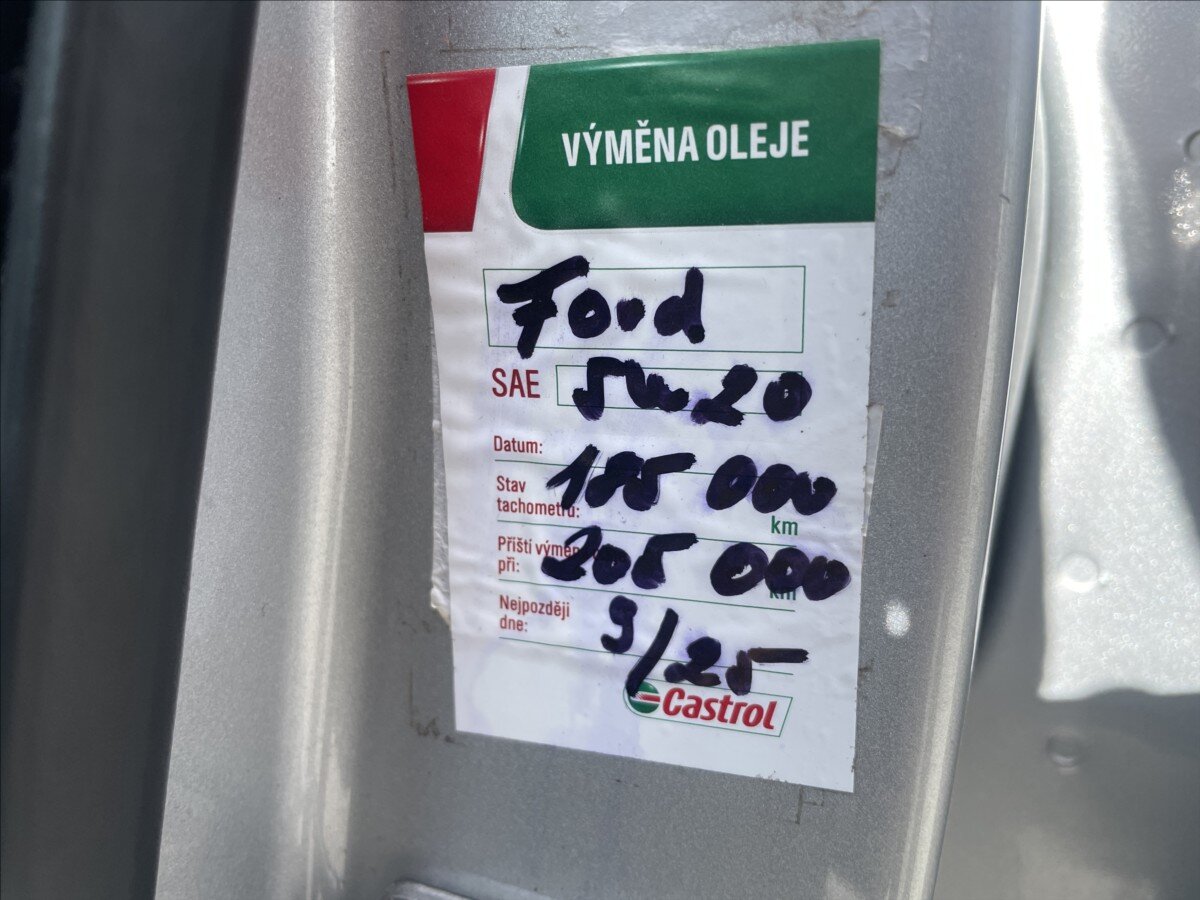 Ford Kuga SUV / Terénní 1,5 l 110 kw