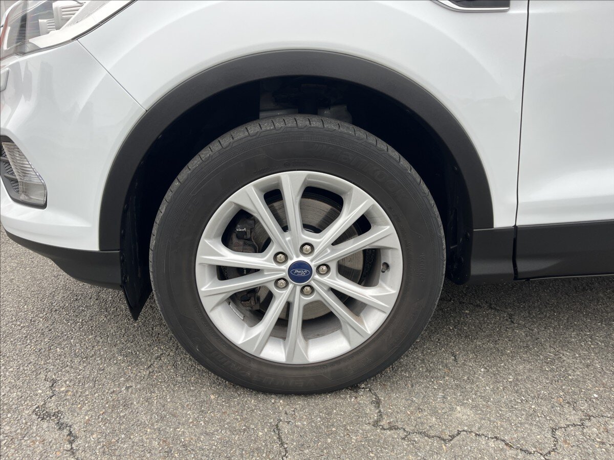 Ford Kuga Kombi 2,0 l 132 kw