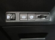 Peugeot 3008 SUV / Terénní 1,2 l 100 kw