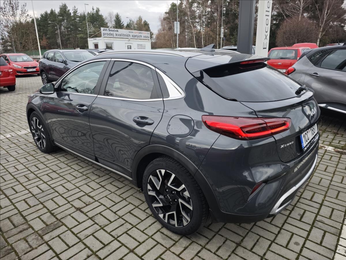 KIA XCeed SUV 1,5 l 103 kw