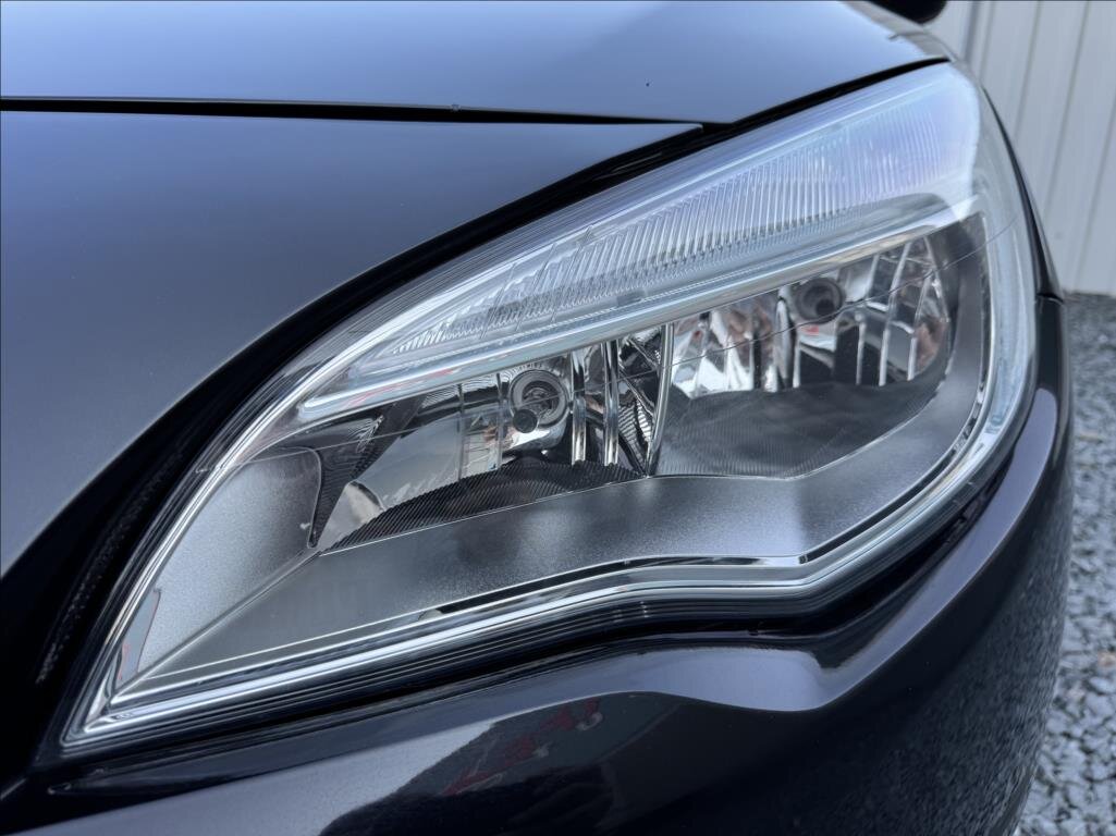 Opel Astra Hatchback 1,4 l 103 kw