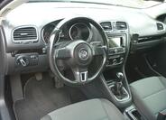 Volkswagen Golf 10