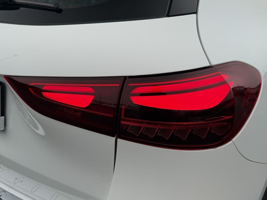 Mercedes-Benz GLA SUV / Terénní 2,0 l 85 kw