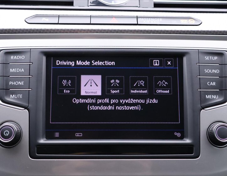 Volkswagen Passat Kombi 2,0 l 140 kw