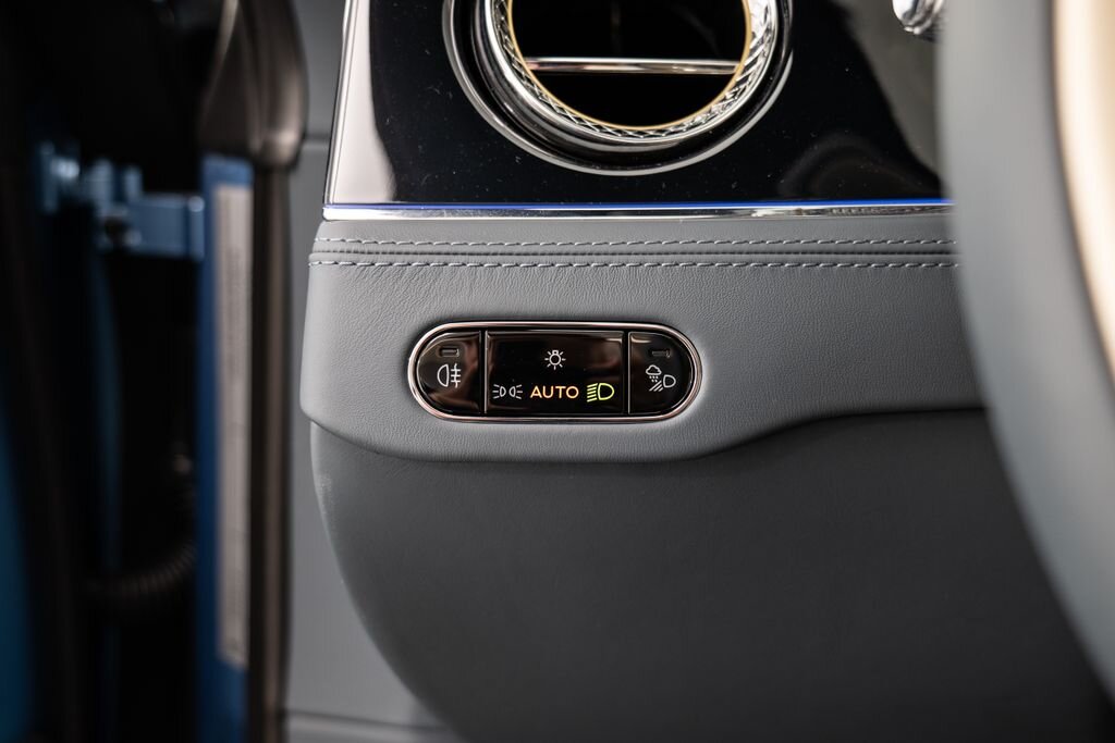 Bentley Continental GTC Kabriolet 4,0 l 404 kw