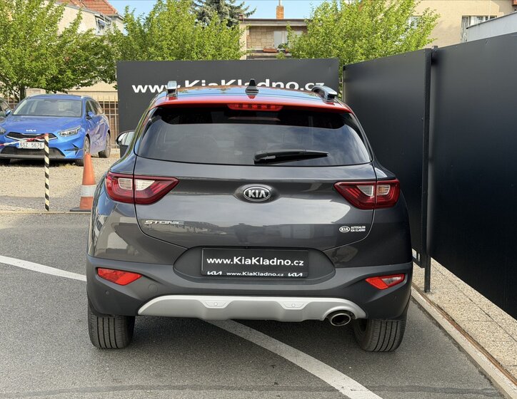 KIA Stonic SUV / Terénní 1,4 l 73 kw