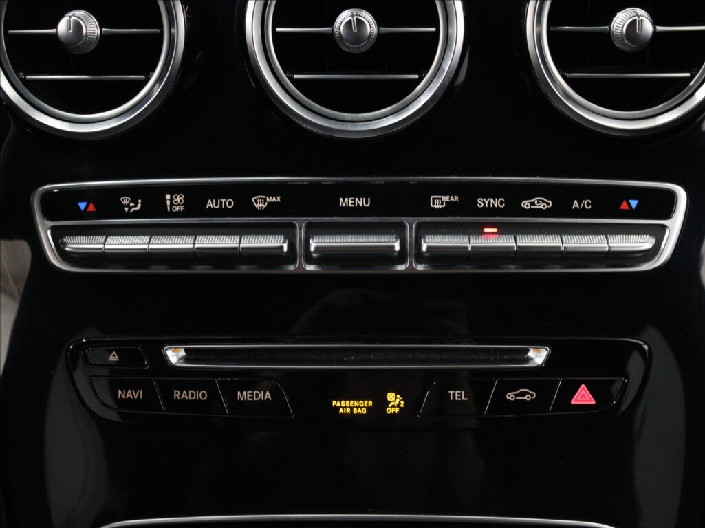 Mercedes-Benz GLC SUV 3,0 l 190 kw