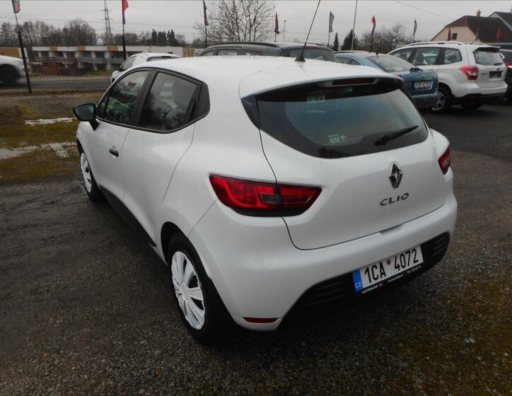 Renault Clio Hatchback 898,0 56 kw