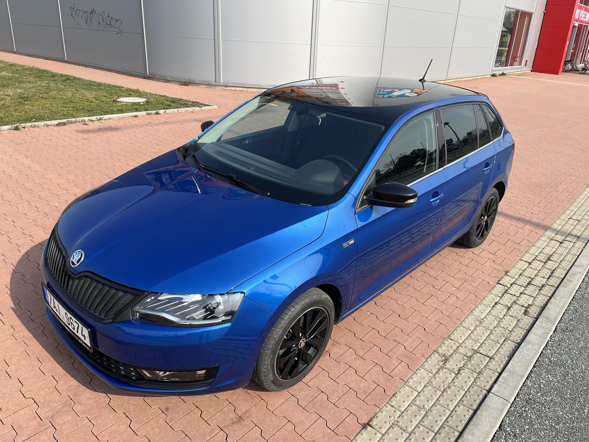 Škoda Rapid Hatchback 999,0 70 kw