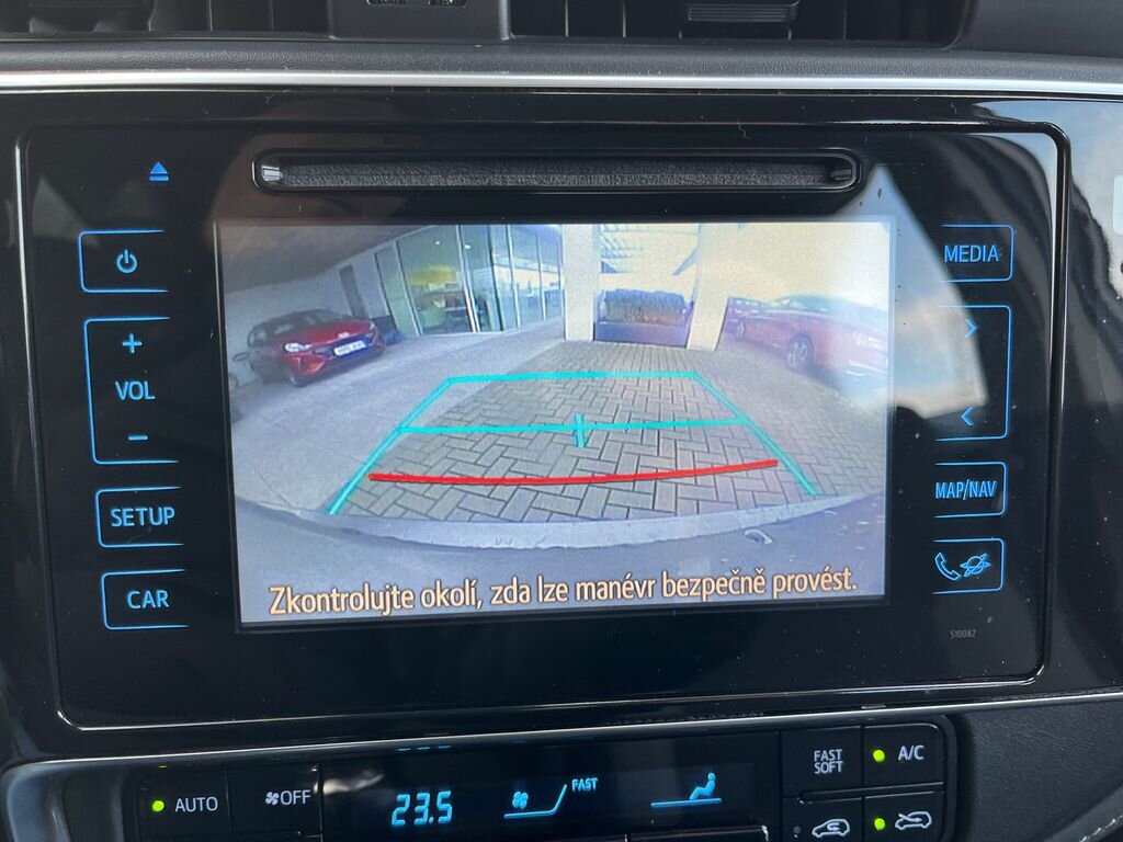 Toyota Auris Hatchback 1,6 l 97 kw