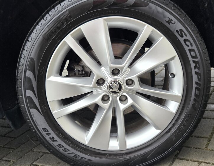 Škoda Kodiaq SUV 1,5 l 110 kw