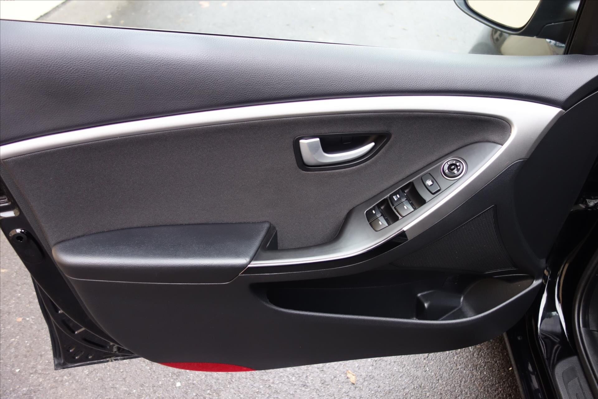 Hyundai i30 Kombi 1,6 l 81 kw