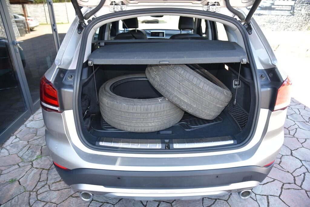 BMW X1 SUV / Terénní 2,0 l 140 kw