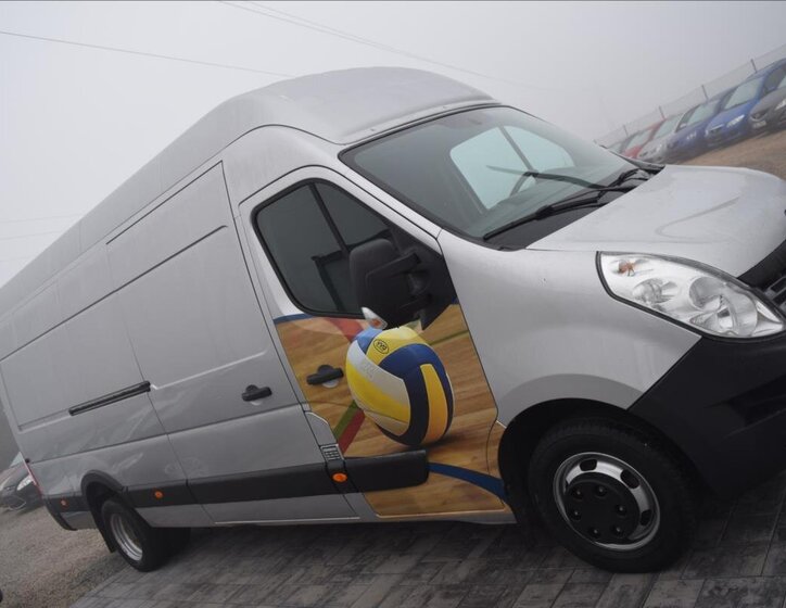 Renault Master 4