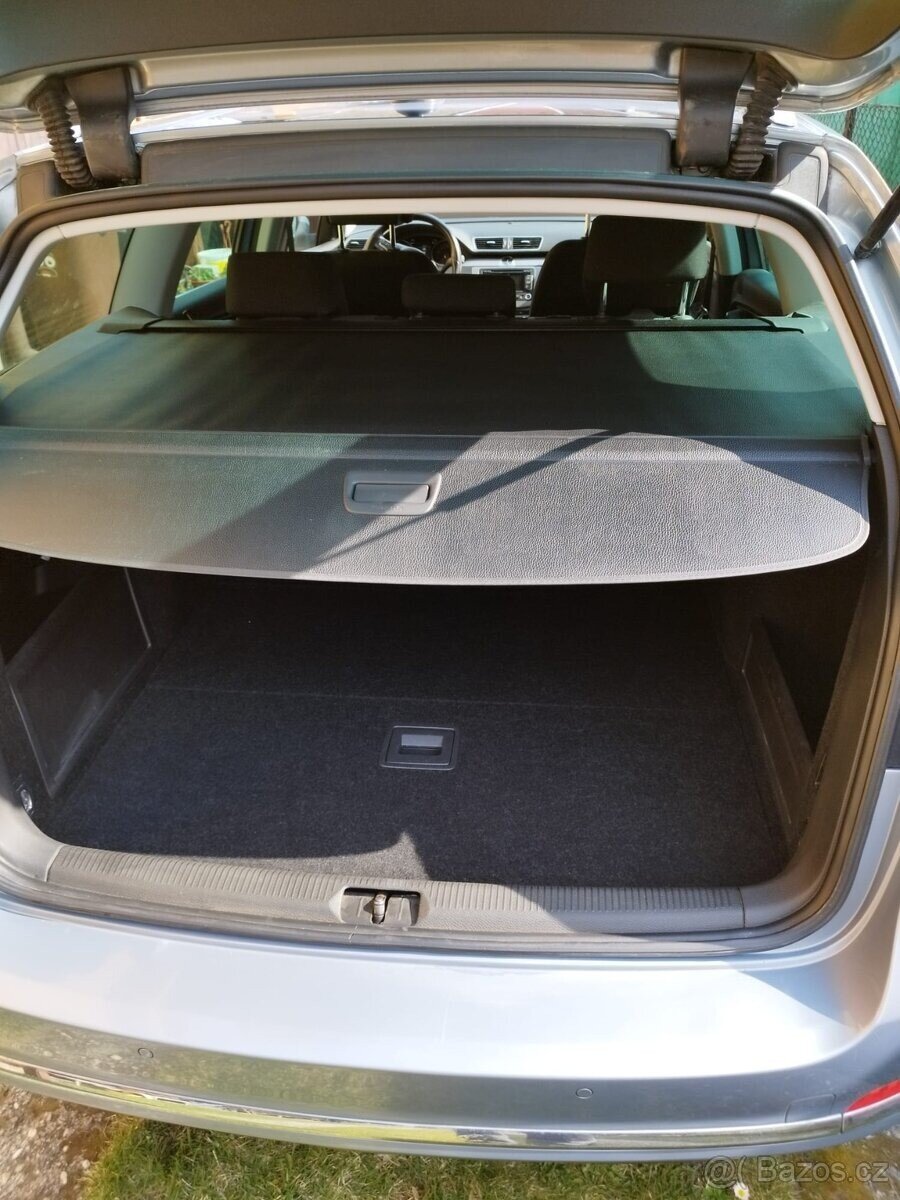 Volkswagen Passat Kombi 0,0 0