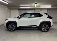 Toyota Yaris Cross 8