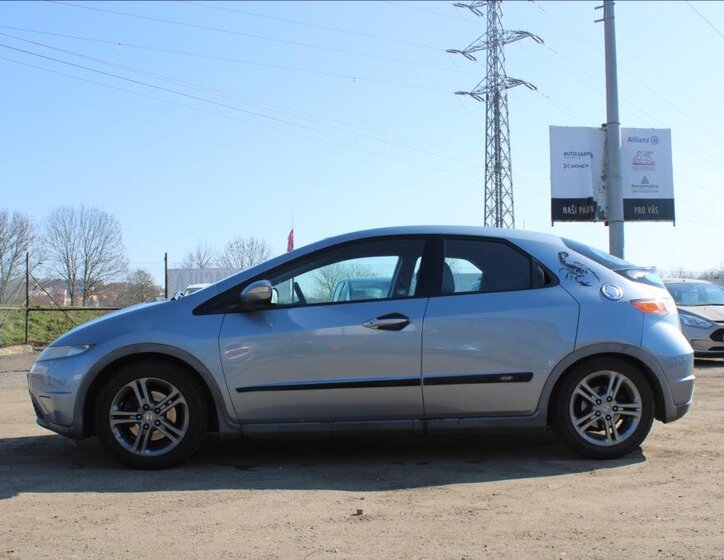 Honda Civic Hatchback 1,8 l 103 kw