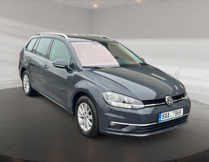 Volkswagen Golf Kombi 1,6 l 85 kw