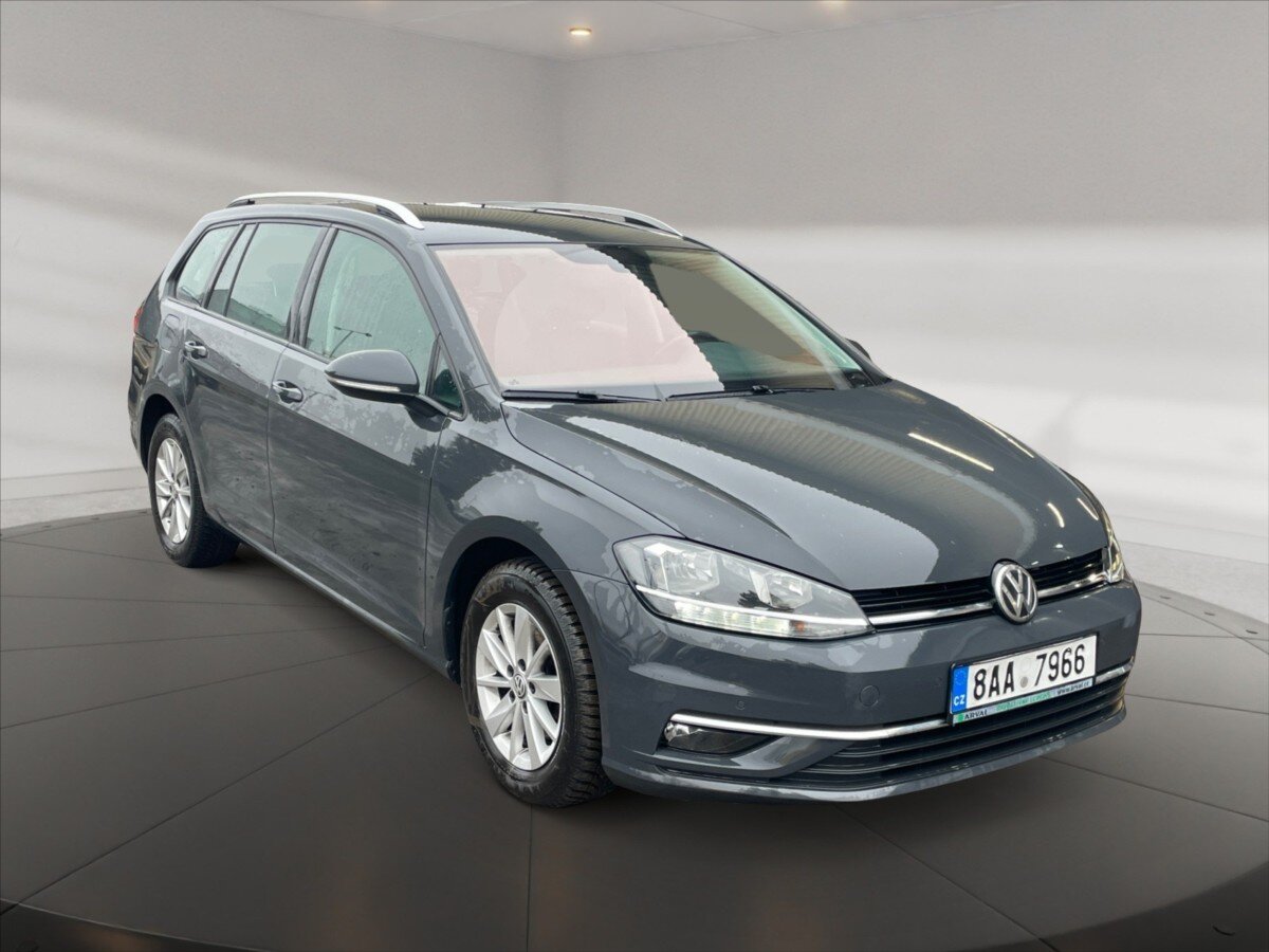 Volkswagen Golf Kombi 1,6 l 85 kw