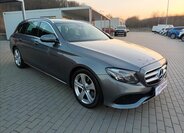 Mercedes-Benz Třídy E Kombi 3,0 l 190 kw