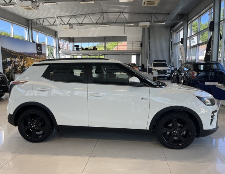 SsangYong Tivoli 8