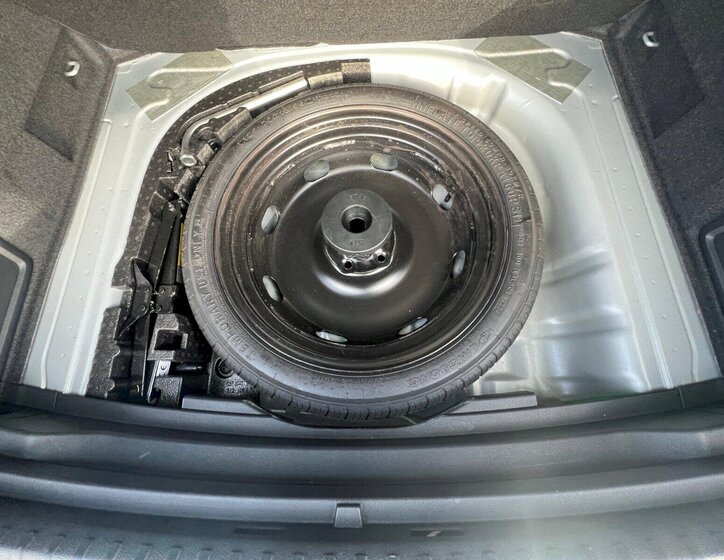 Škoda Karoq SUV 1,5 l 110 kw