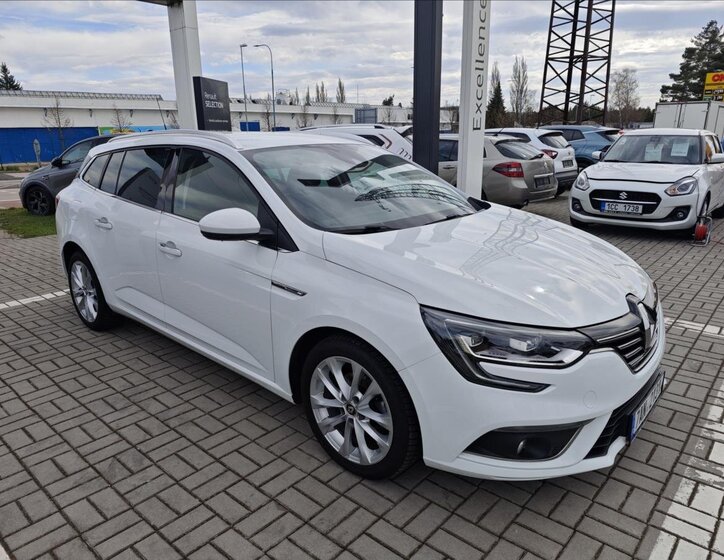 Renault Mégane 8