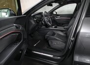 Audi e-tron SUV 0,0 300 kw