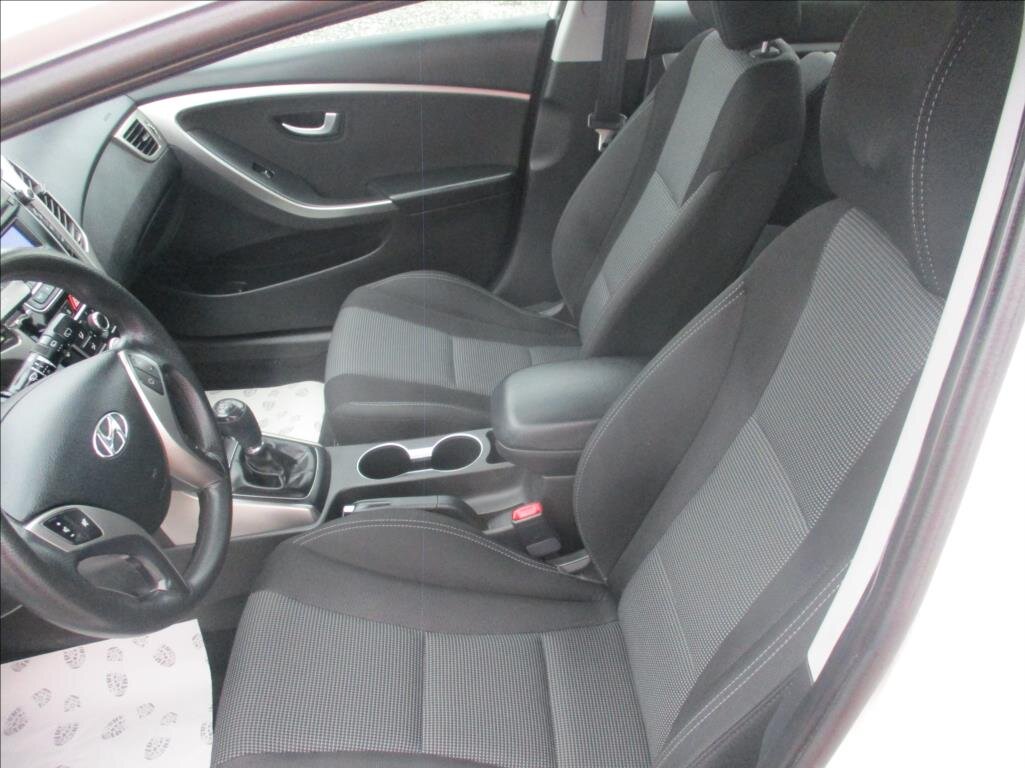 Hyundai i30 Hatchback 1,6 l 88 kw