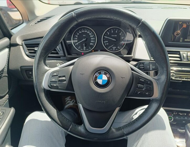 BMW Řada 2 MPV 1,5 l 100 kw