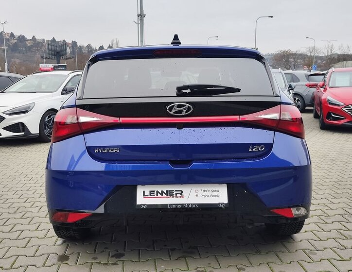 Hyundai i20 6