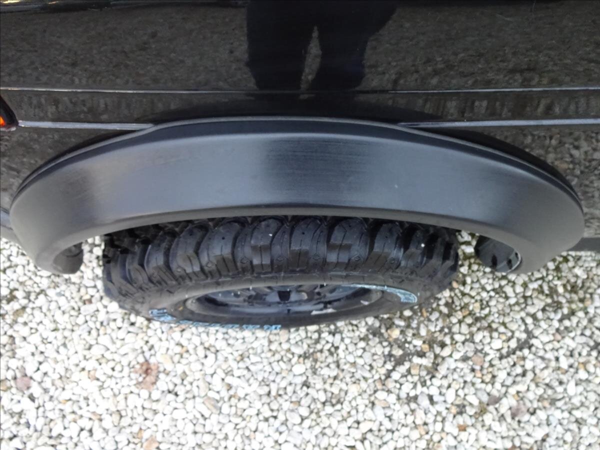 Lada Niva Kombi 1,7 l 61 kw