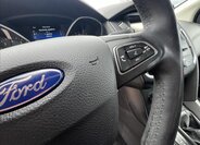 Ford Focus Kombi 999,0 92 kw