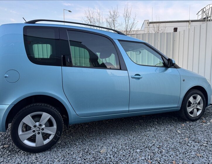Škoda Roomster 17