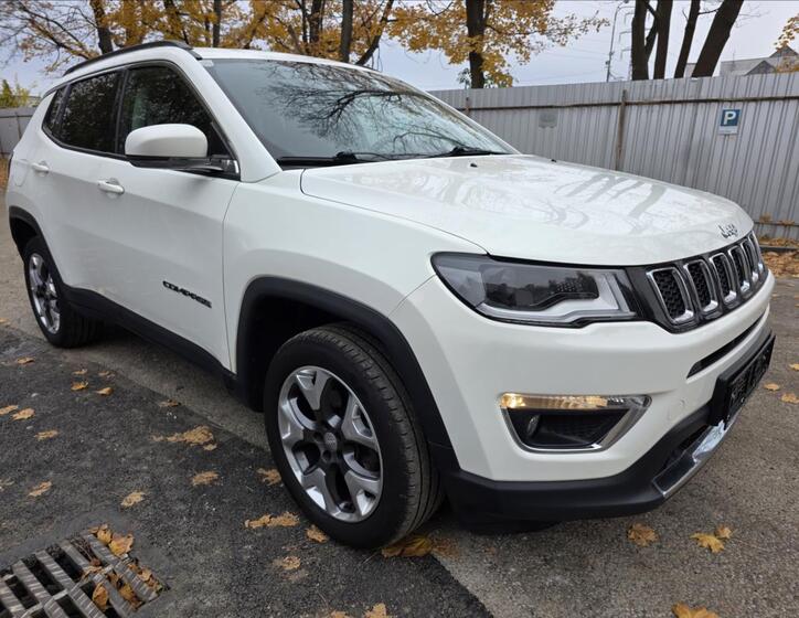 Jeep Compass 8