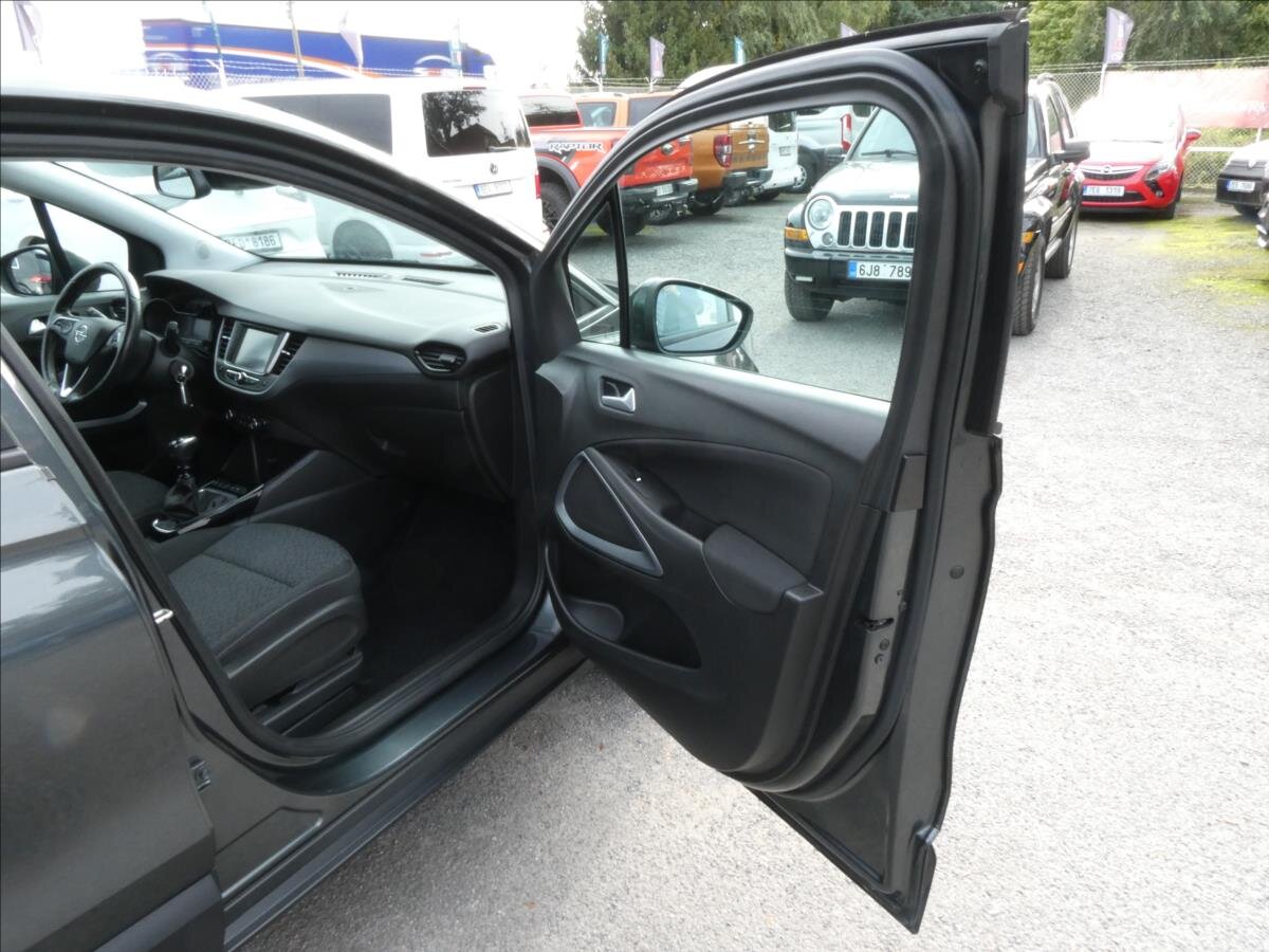 Opel Crossland X MPV 1,2 l 96 kw