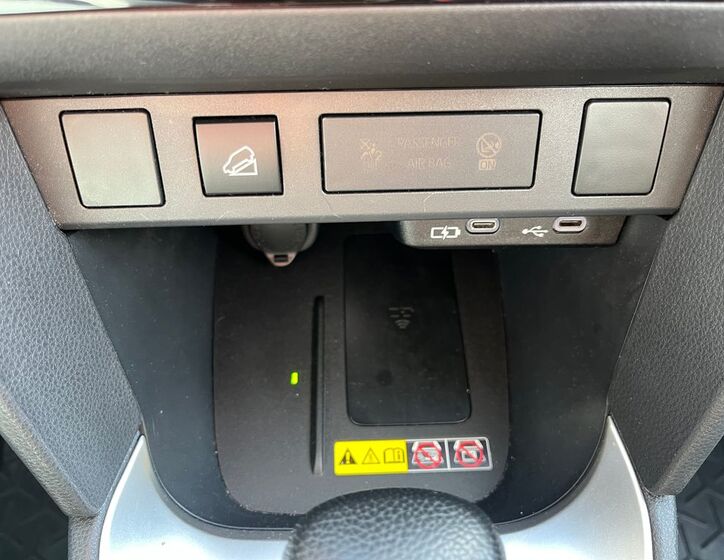 Toyota Yaris Cross 24