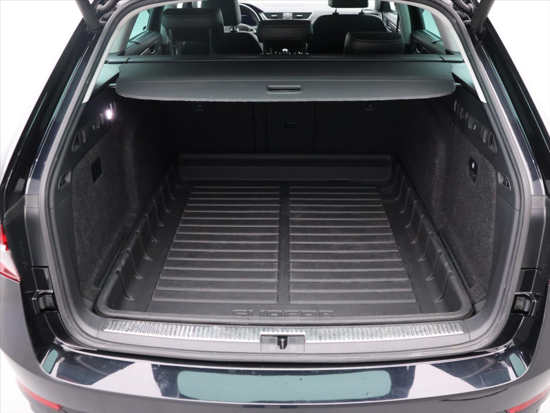 Škoda Superb Kombi 2,0 l 140 kw