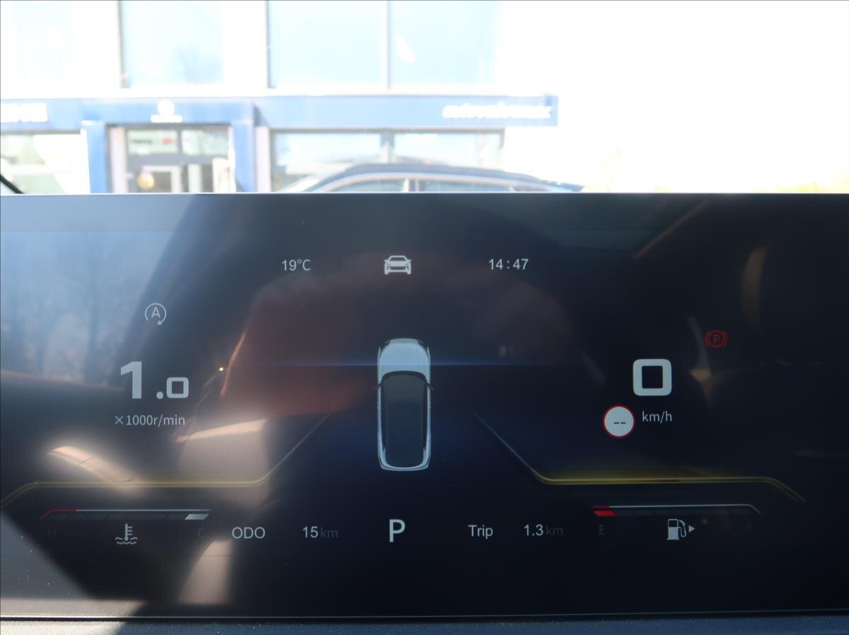 Dongfeng U-Tour MPV 1,5 l 130 kw