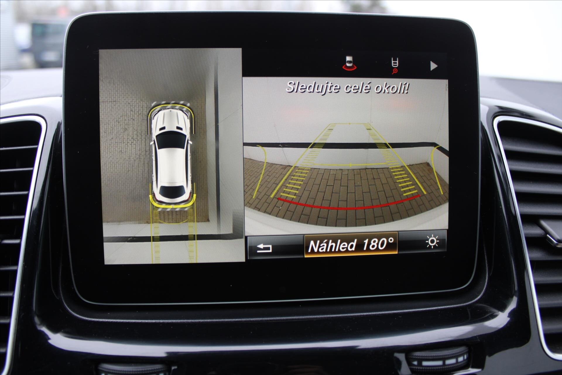 Mercedes-Benz GLE SUV / Terénní 3,0 l 190 kw