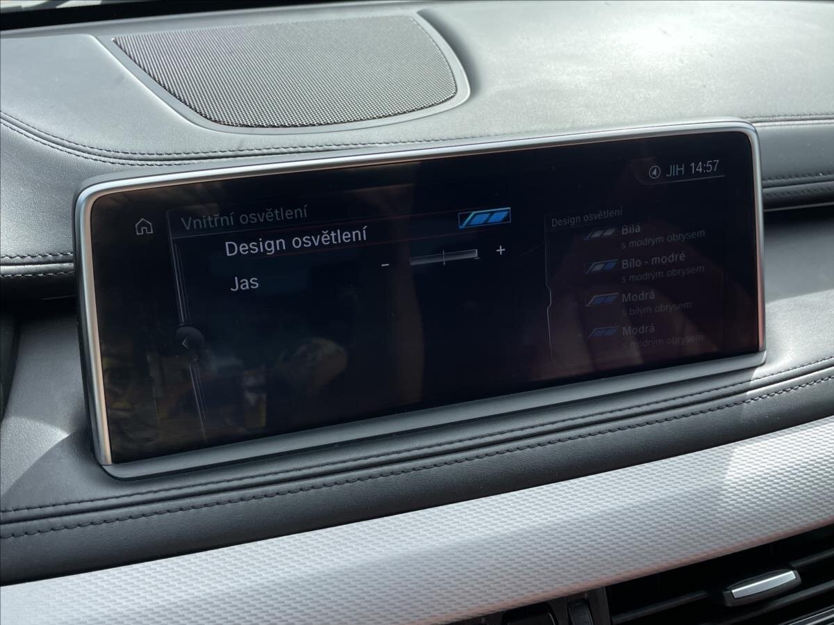 BMW X6 SUV 3,0 l 230 kw