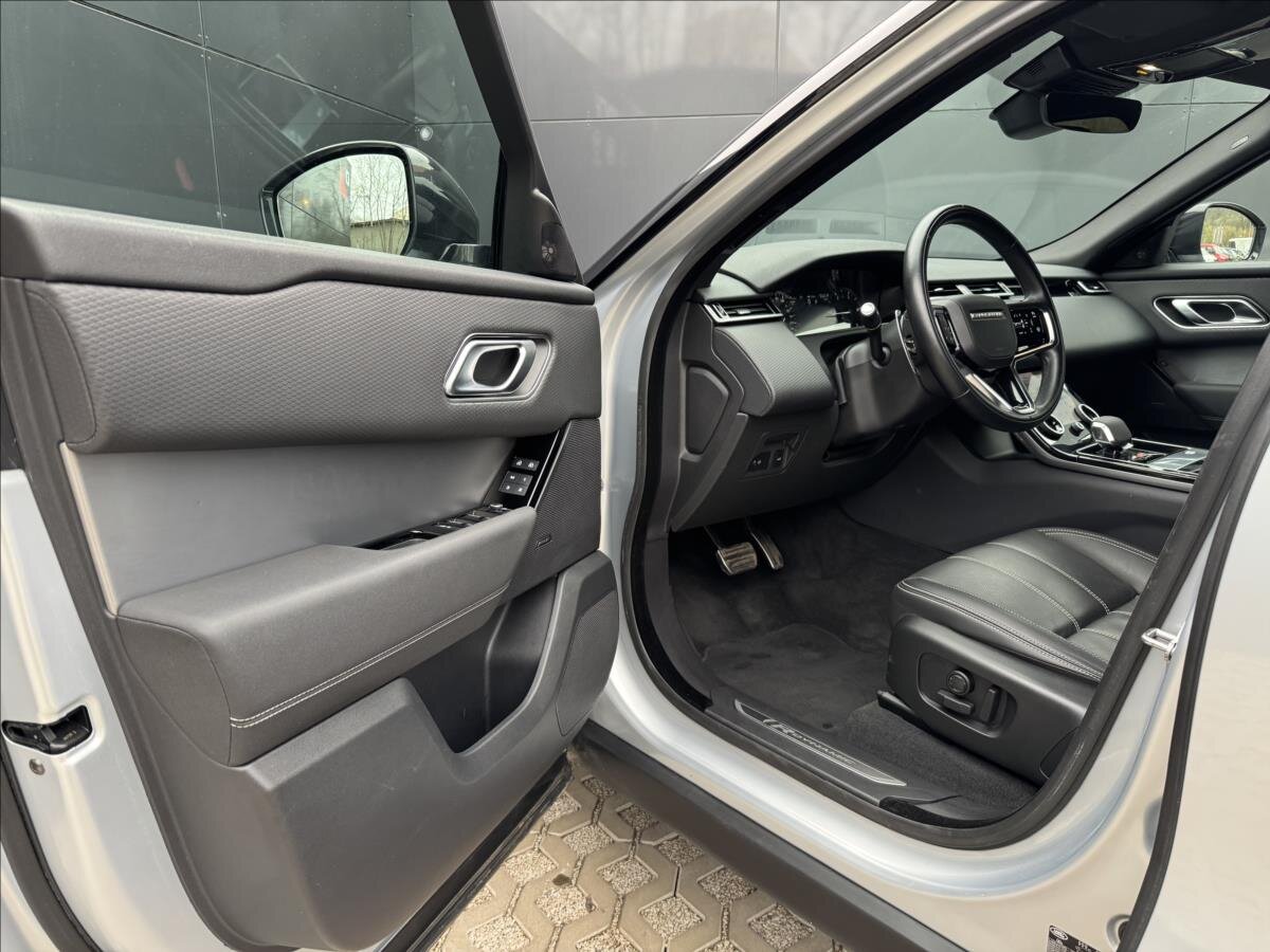 Land Rover Range Rover Velar SUV / Terénní 2,0 l 150 kw