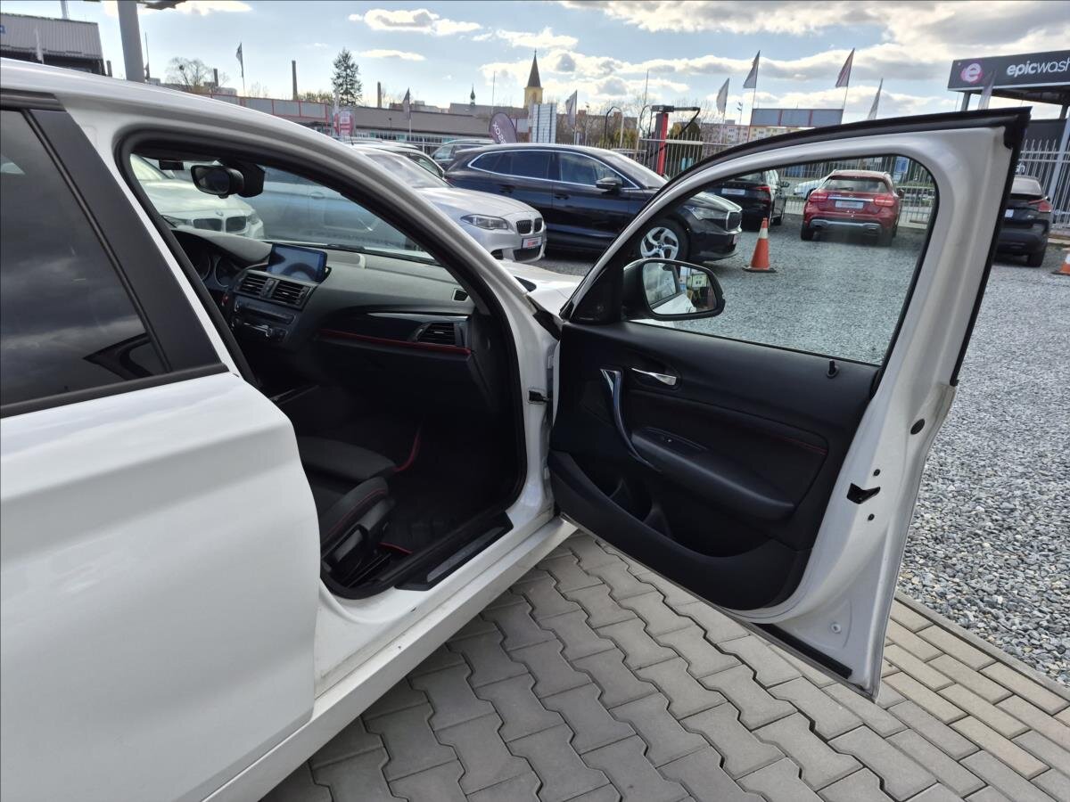 BMW Řada 1 Hatchback 2,0 l 135 kw