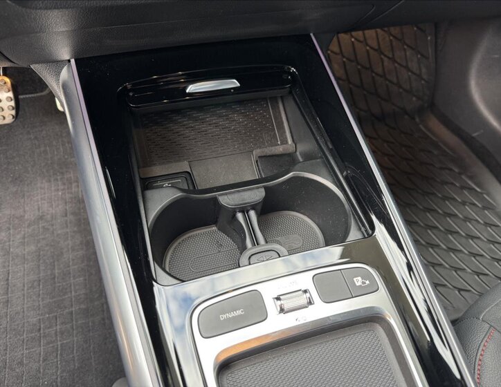 Mercedes-Benz GLA SUV 2,0 l 110 kw