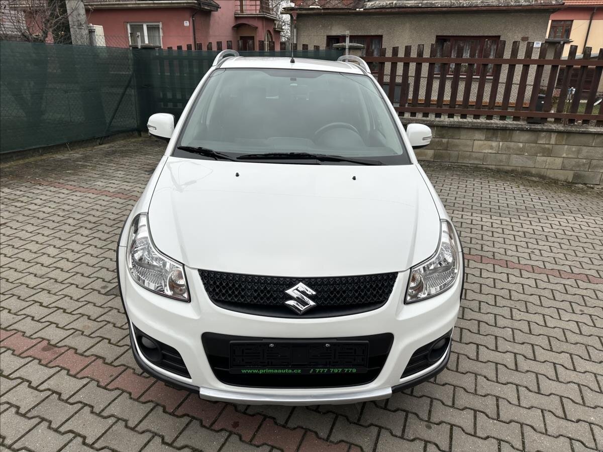 Suzuki SX4 Hatchback 1,6 l 88 kw