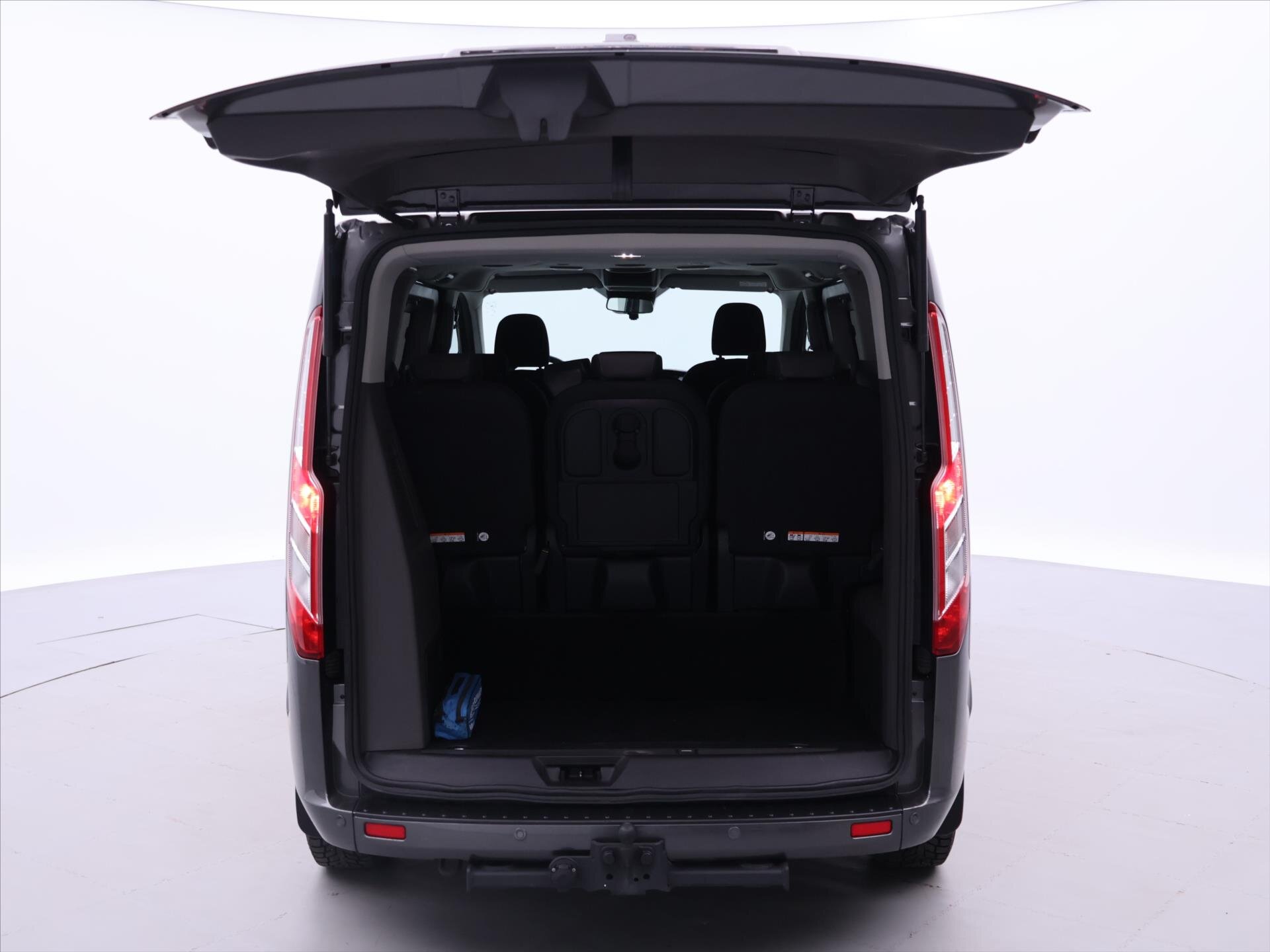 Ford Tourneo Custom Kombi 2,0 l 95 kw