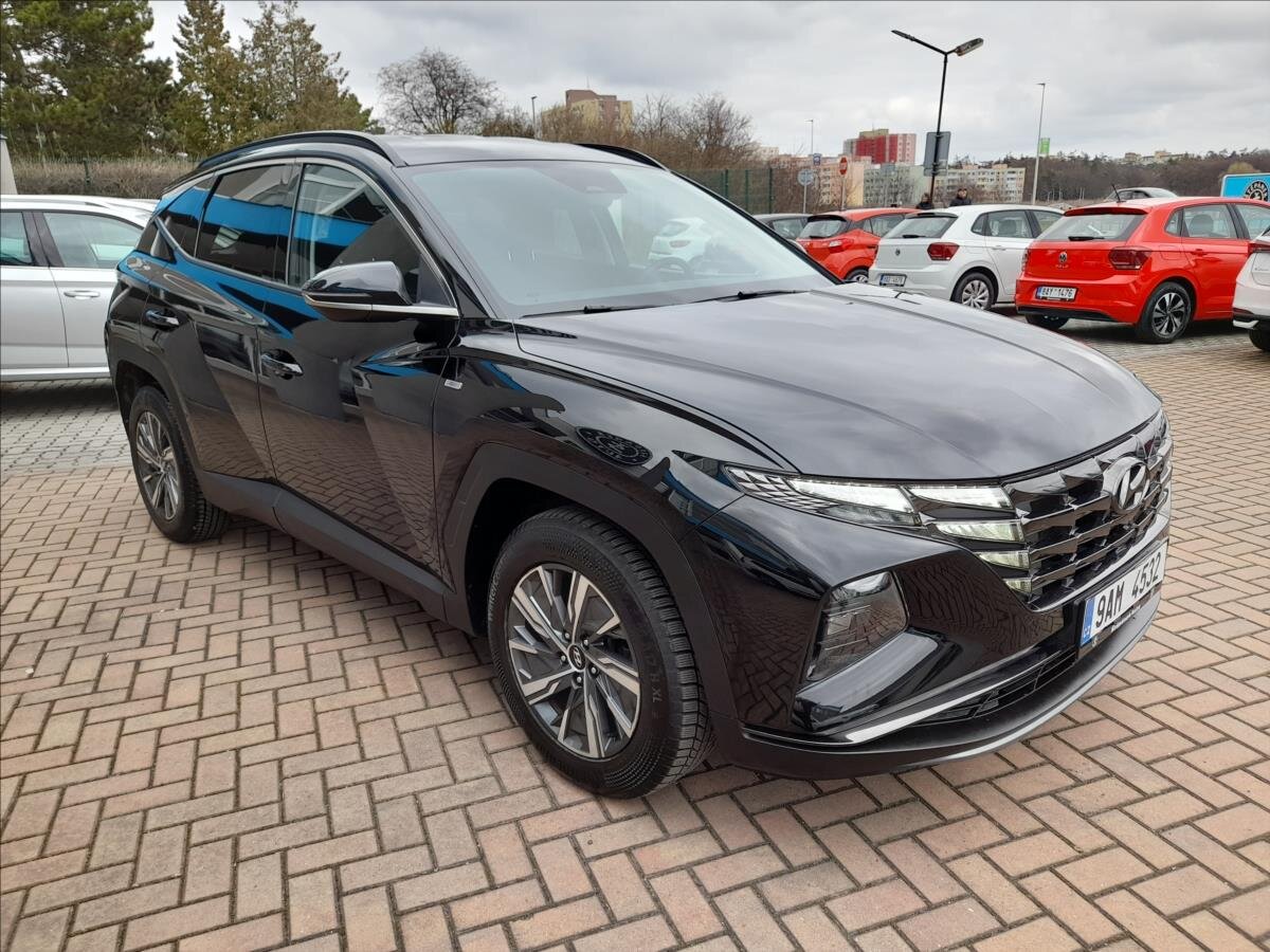Hyundai Tucson SUV / Terénní 1,6 l 110 kw
