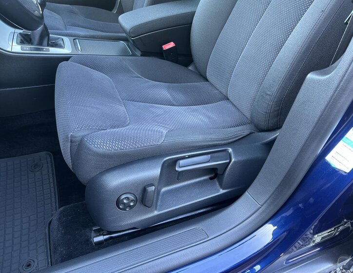 Volkswagen Passat Kombi 2,0 l 81 kw